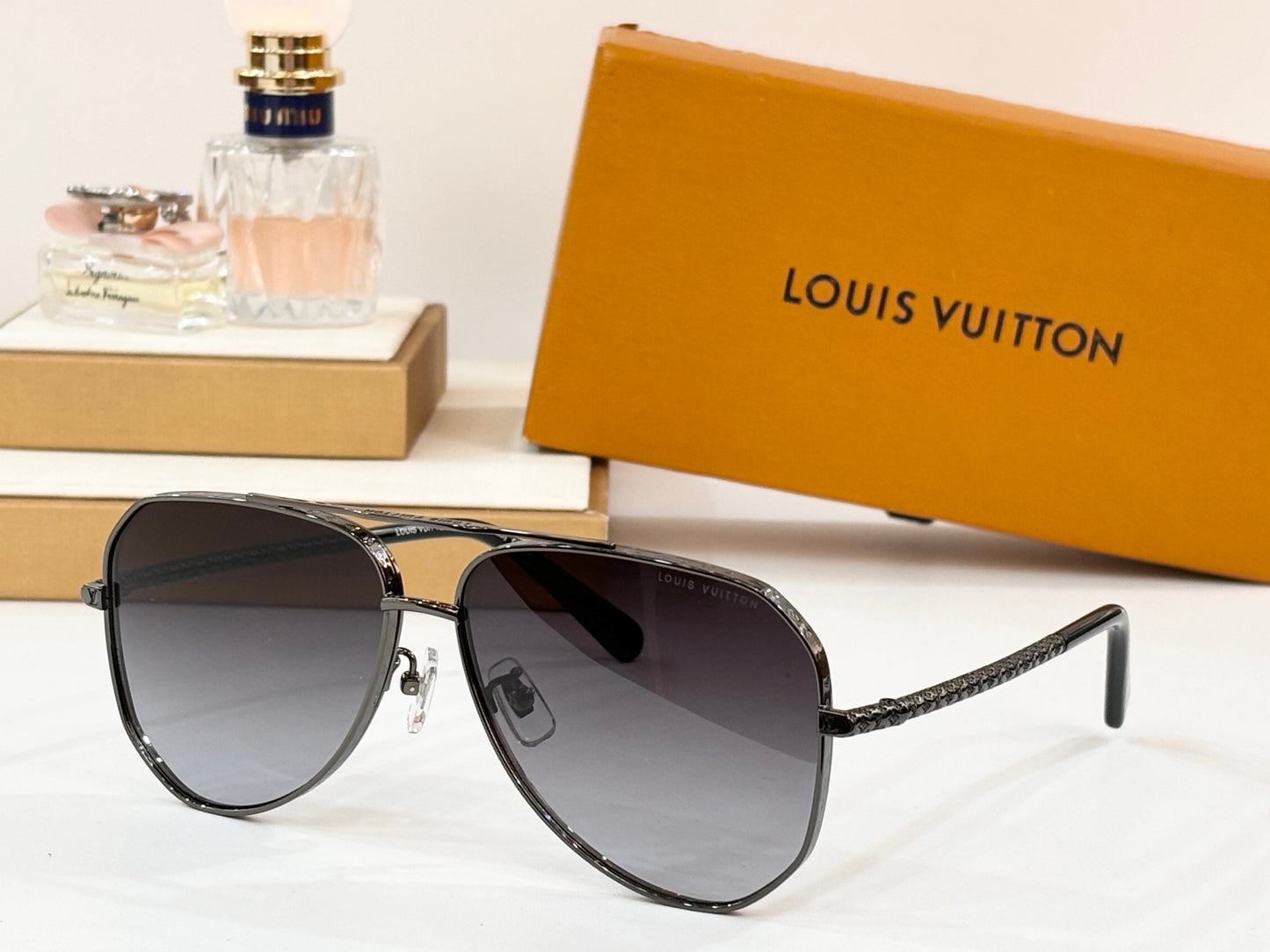 Louis Eyewear SIZE: 58-15-140