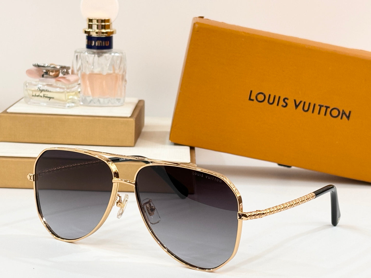 Louis Eyewear SIZE: 58-15-140