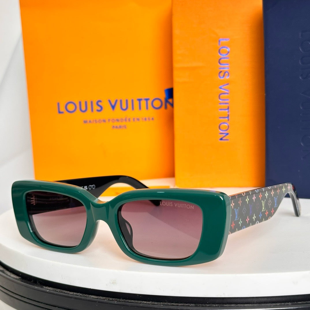 Louis Eyewear SIZE: 51-20-145