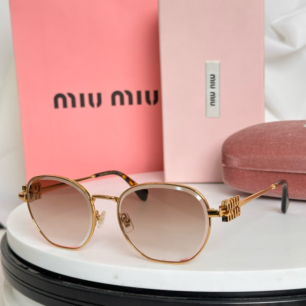MIU MI* Eyewear SIZE: 57-18-145