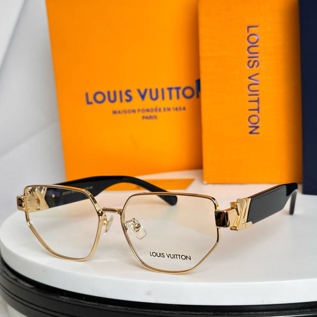Louis Eyewear SIZE: 57-16-140