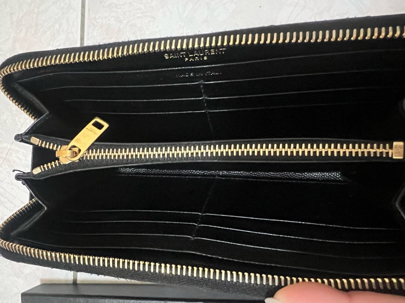 Y MONOGRAM wallet
