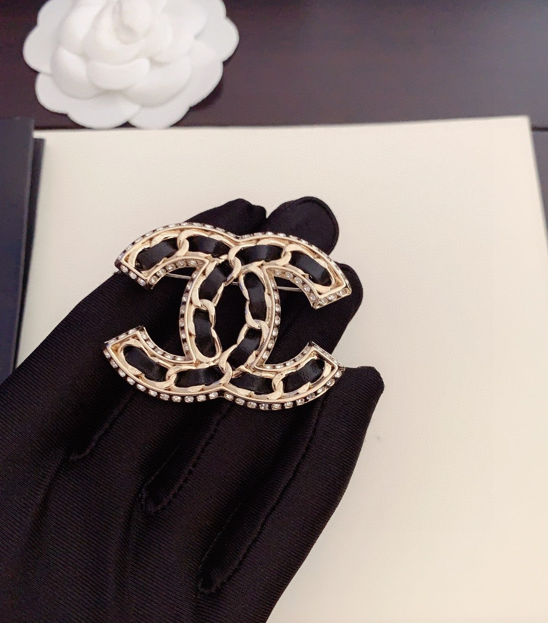 CC new arrival brooch 002