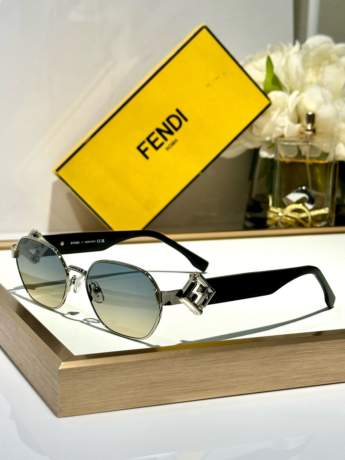 FEND* Eyewear SIZE: 56-19-140
