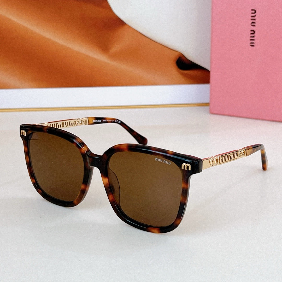 MIU MI* Eyewear SIZE: 55-19-145