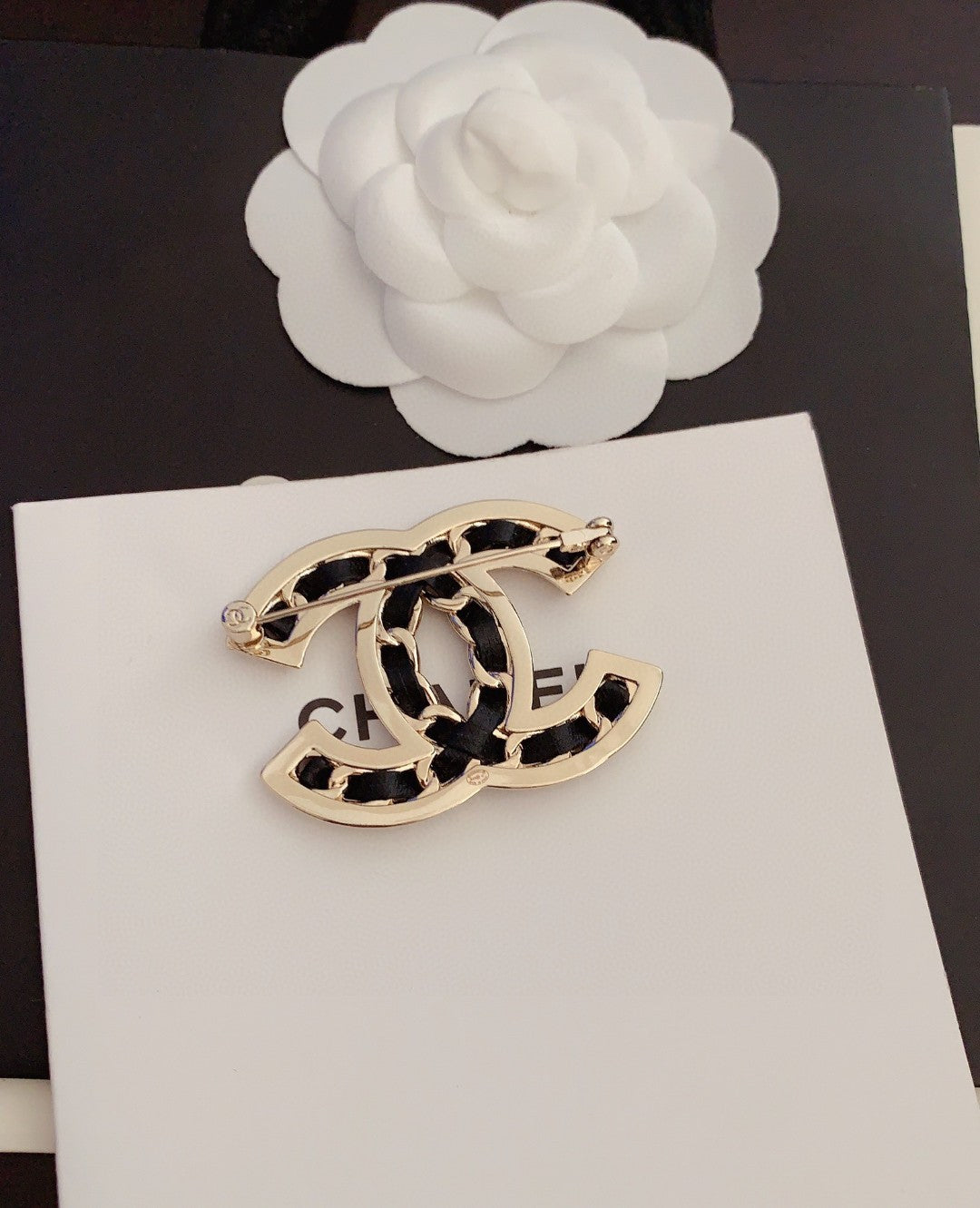 CC new arrival brooch 002