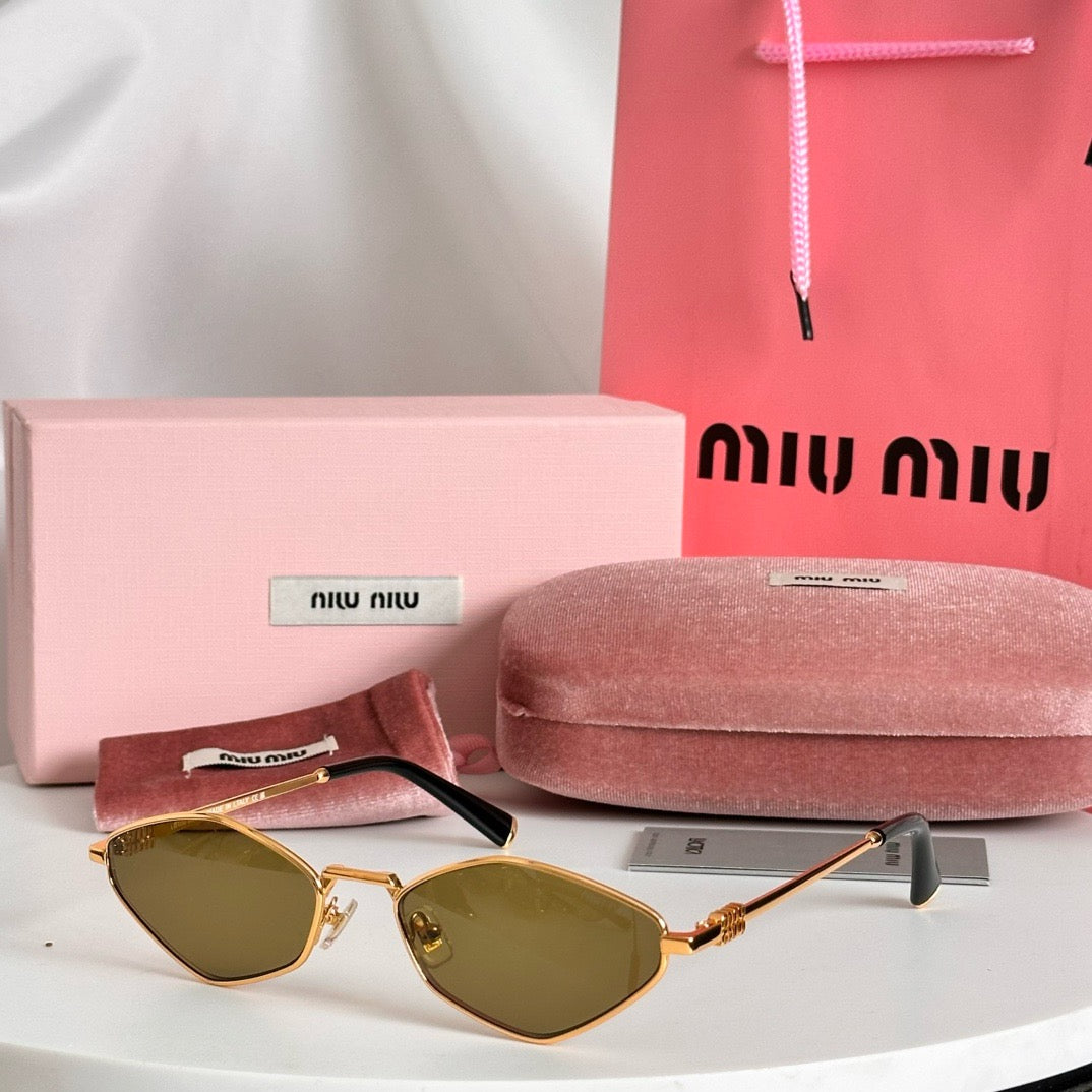 MIU MI* Eyewear SIZE: 56-17-145