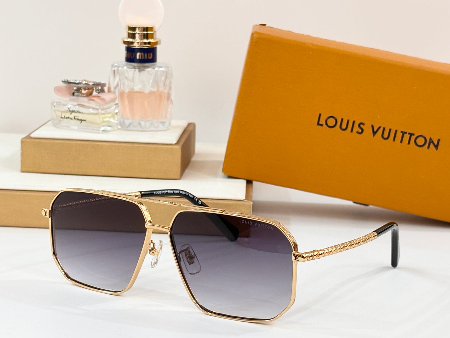 Louis Eyewear SIZE: 62-12-145