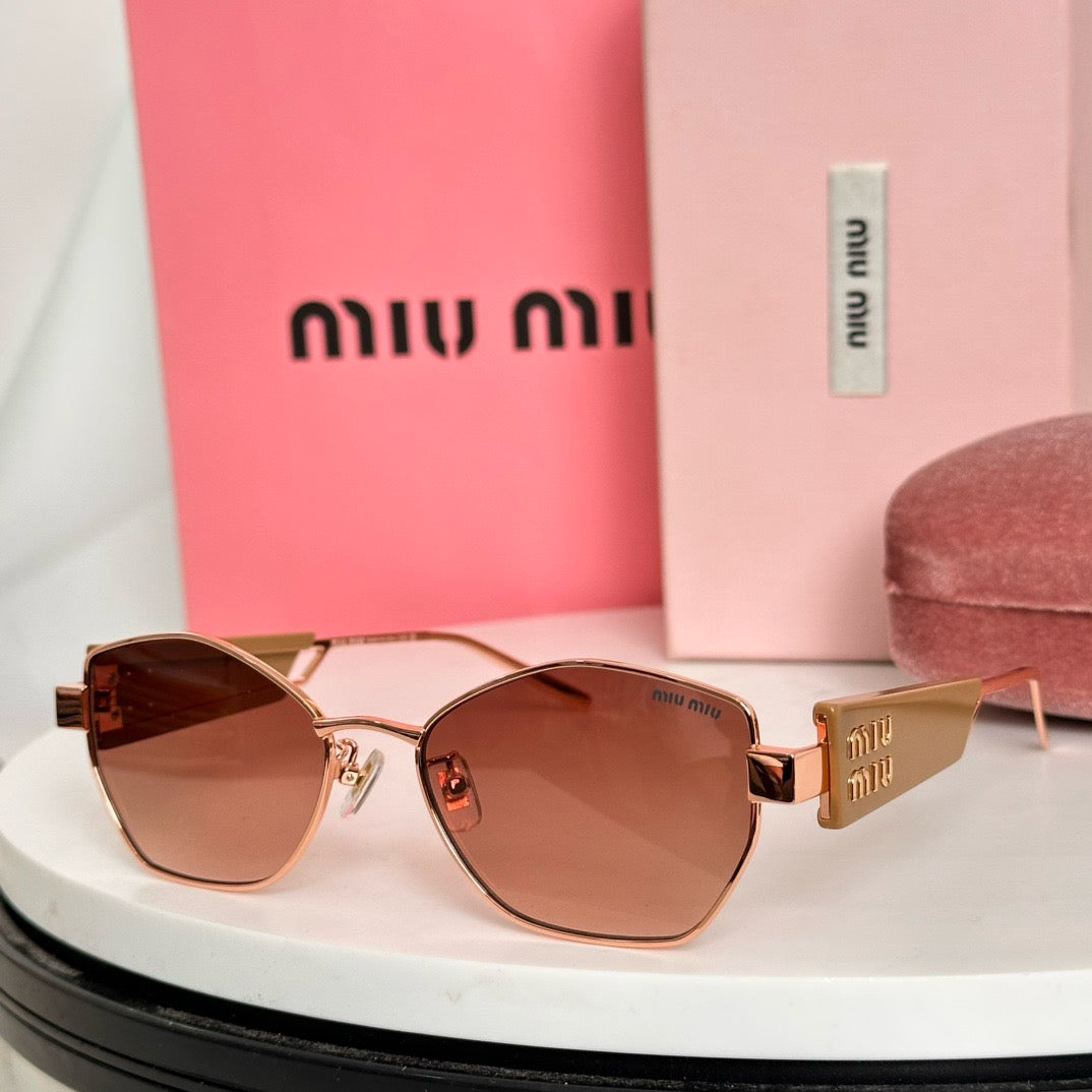 MIU MI* Eyewear SIZE: 55-18-145
