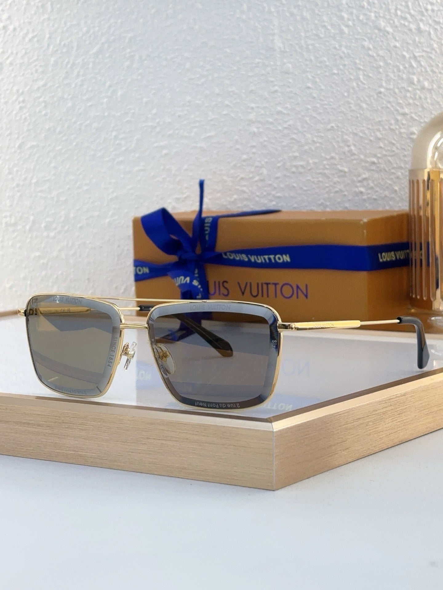 Louis Eyewear SIZE: 60-13-145