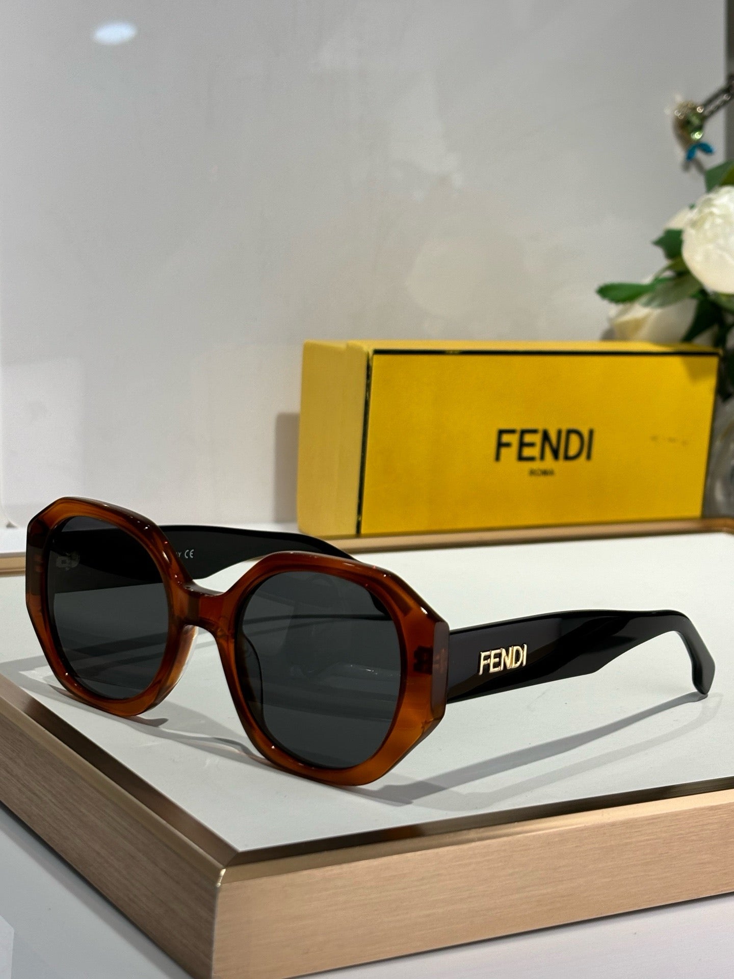 FEND* Eyewear SIZE: 52-23-142