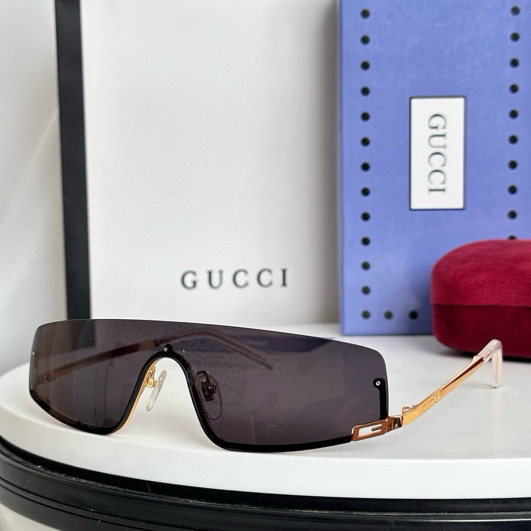 GG* Eyewear SIZE: 99-1-140