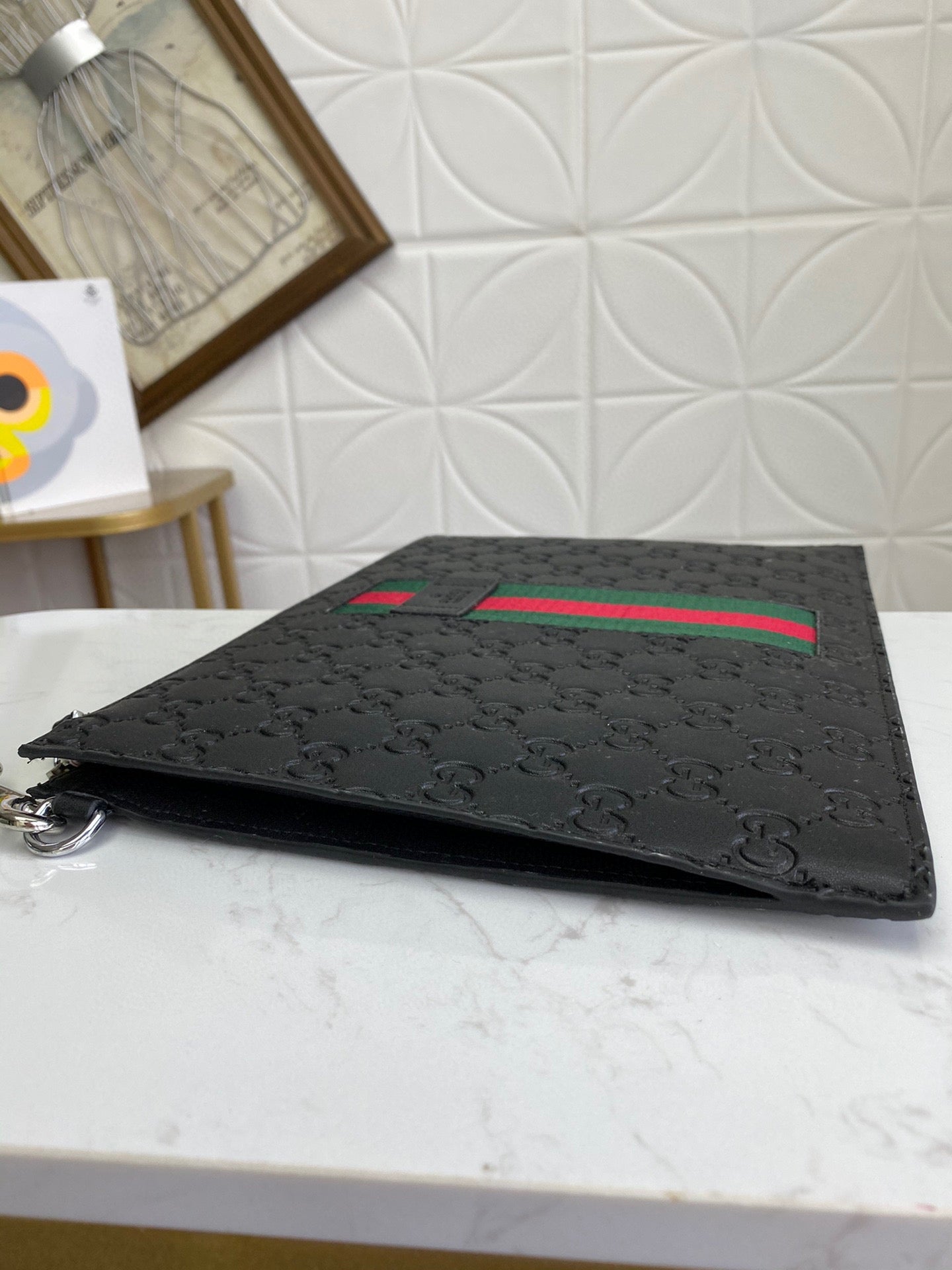 GC241 12x8.3x0.6inch