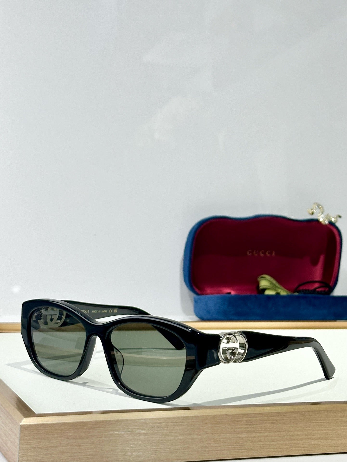 GG* Eyewear SIZE: 56-16-140