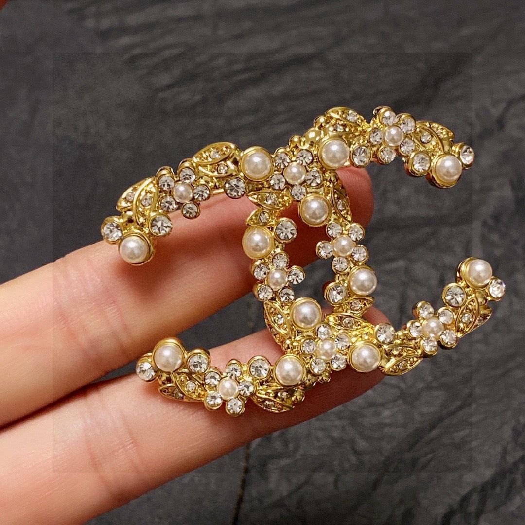 CC new arrival brooch 004
