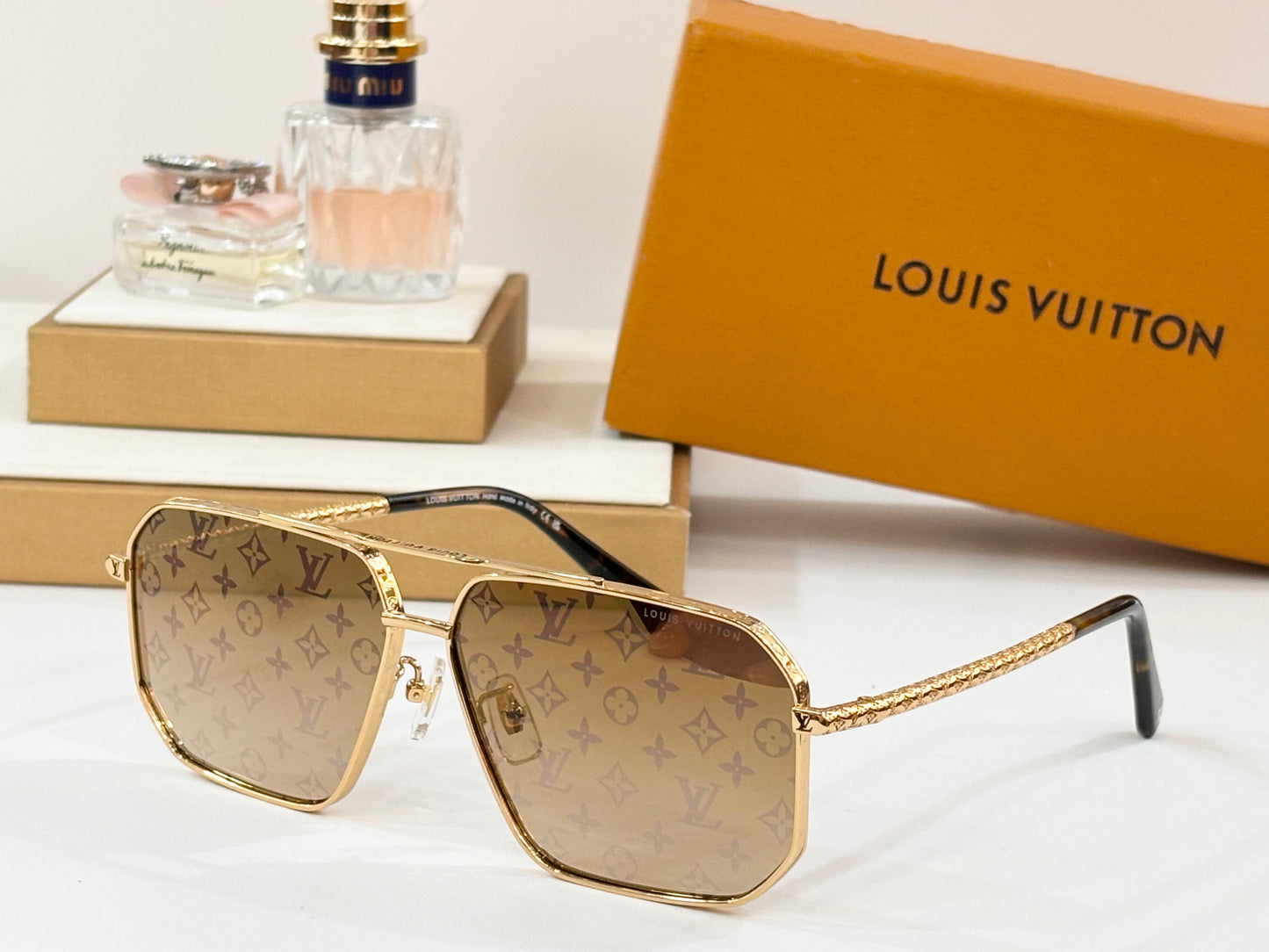 Louis Eyewear SIZE: 62-12-145