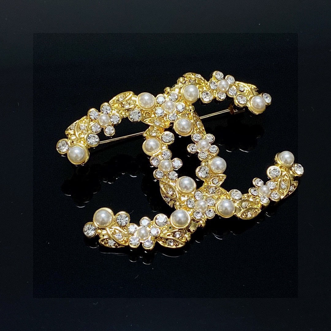 CC new arrival brooch 004