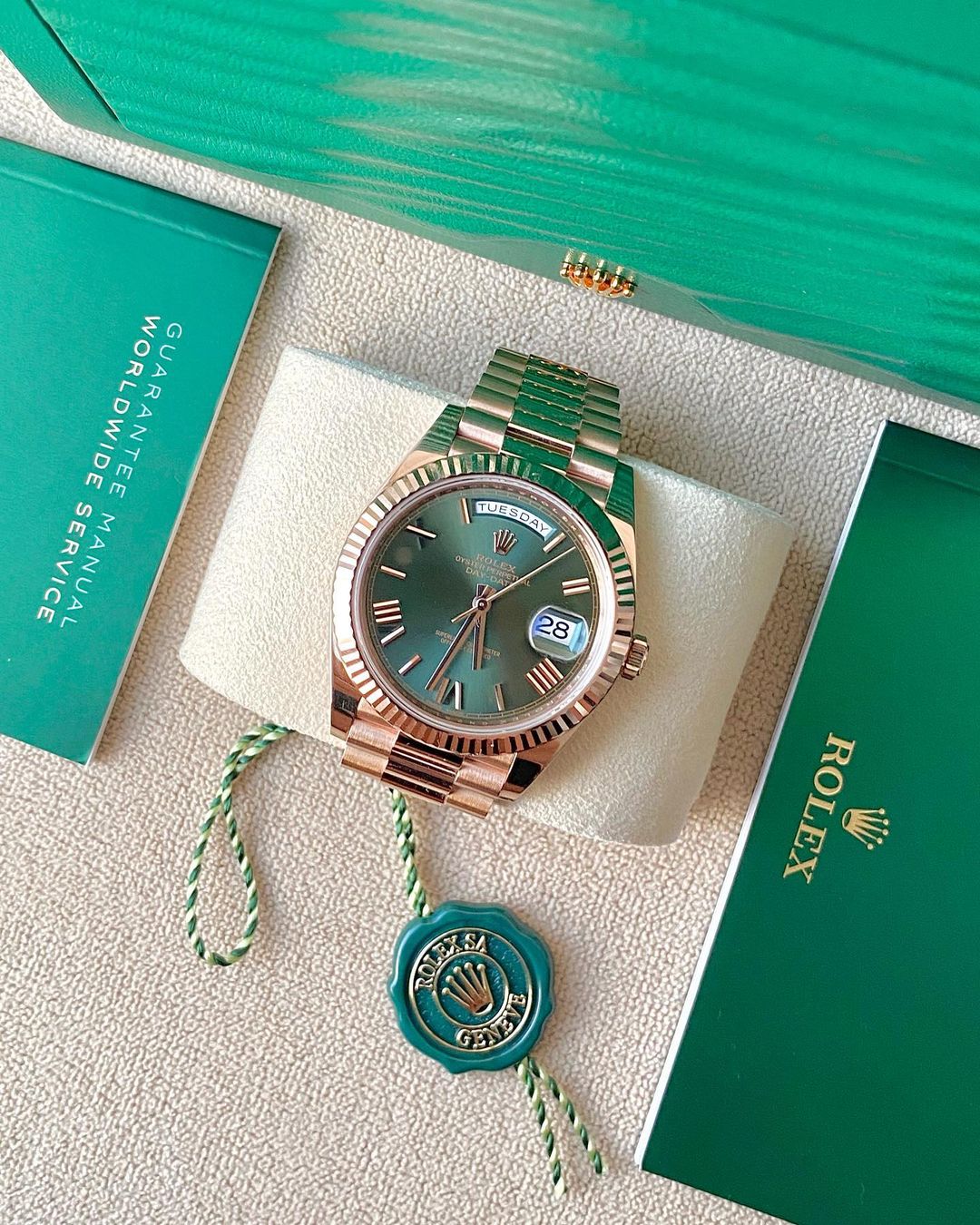 Rx 228235 Day-Date 40 Olive Green 60th Anniversary