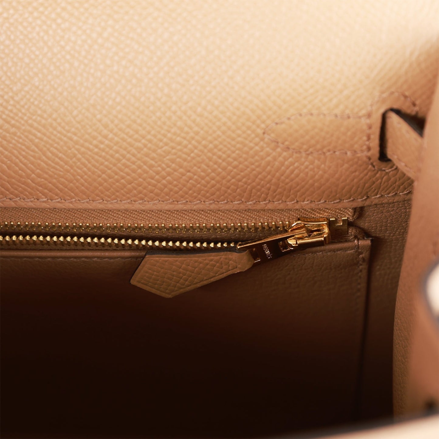 H Kelly Sellier 25 Chai Epsom Gold Hardware