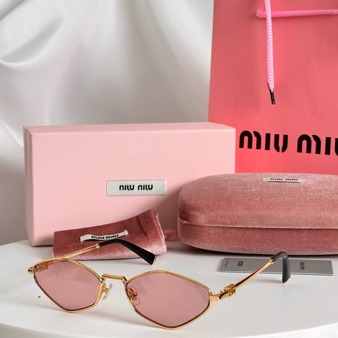 MIU MI* Eyewear SIZE: 56-17-145