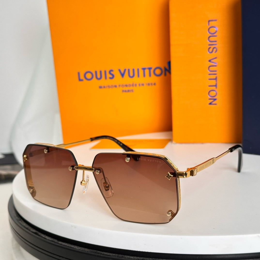 Louis Eyewear SIZE: 61-14-145