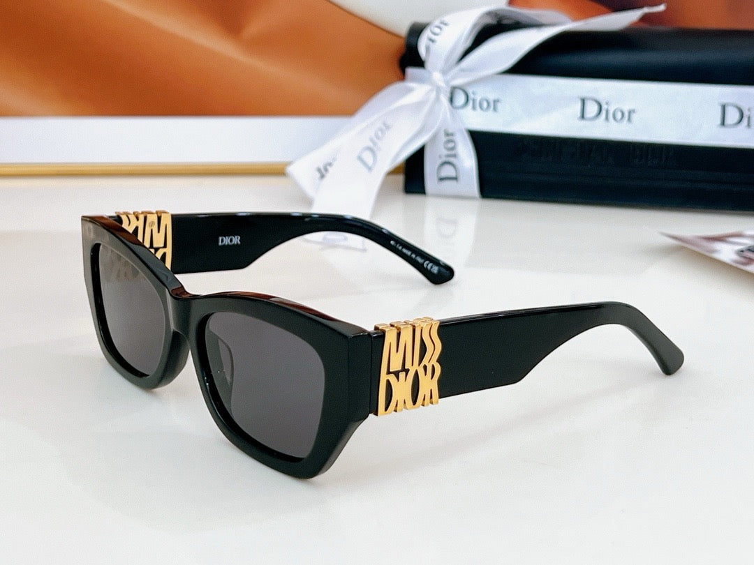 DI*R Eyewear SIZE: 56-17-140
