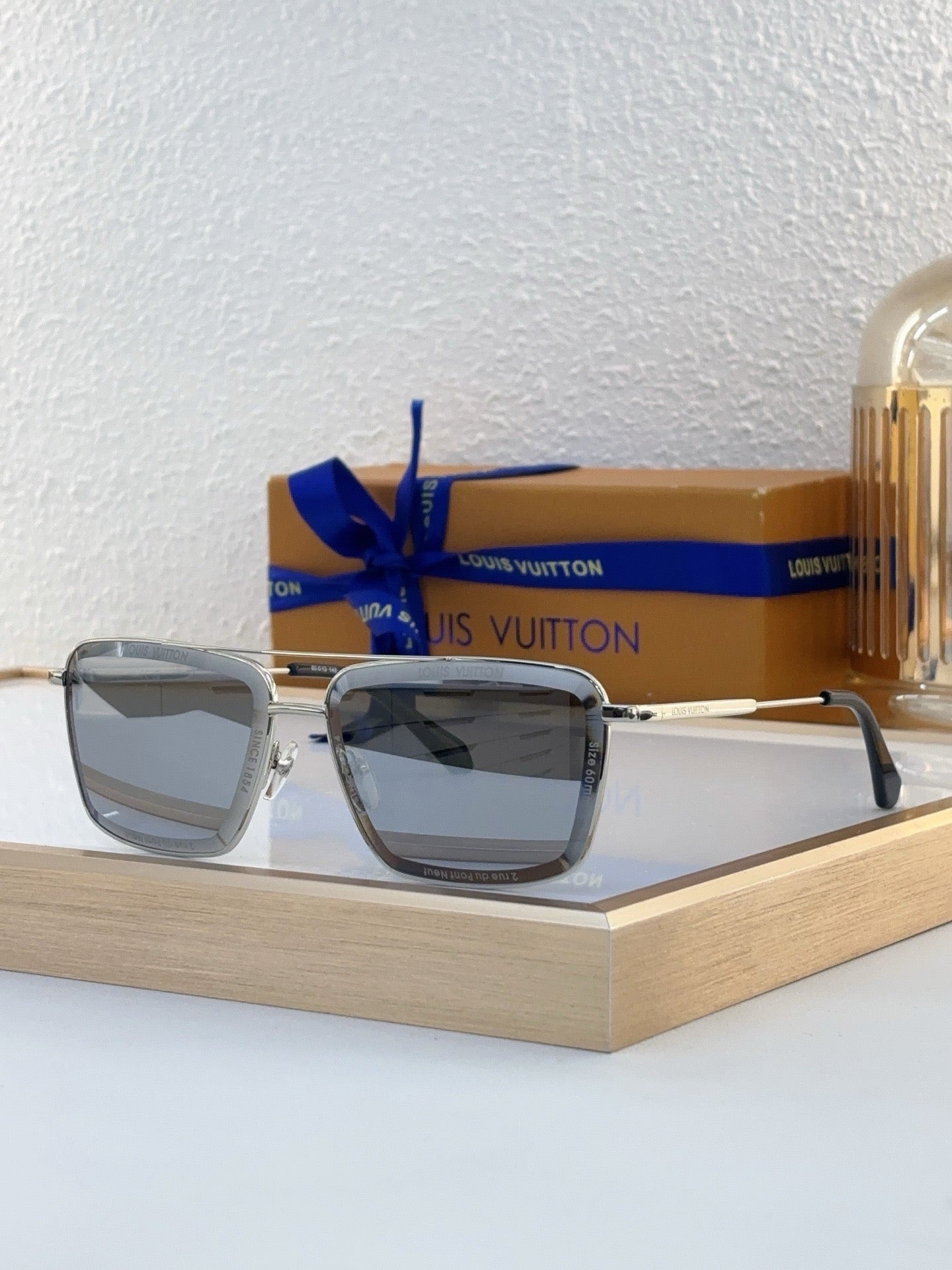 Louis Eyewear SIZE: 60-13-145