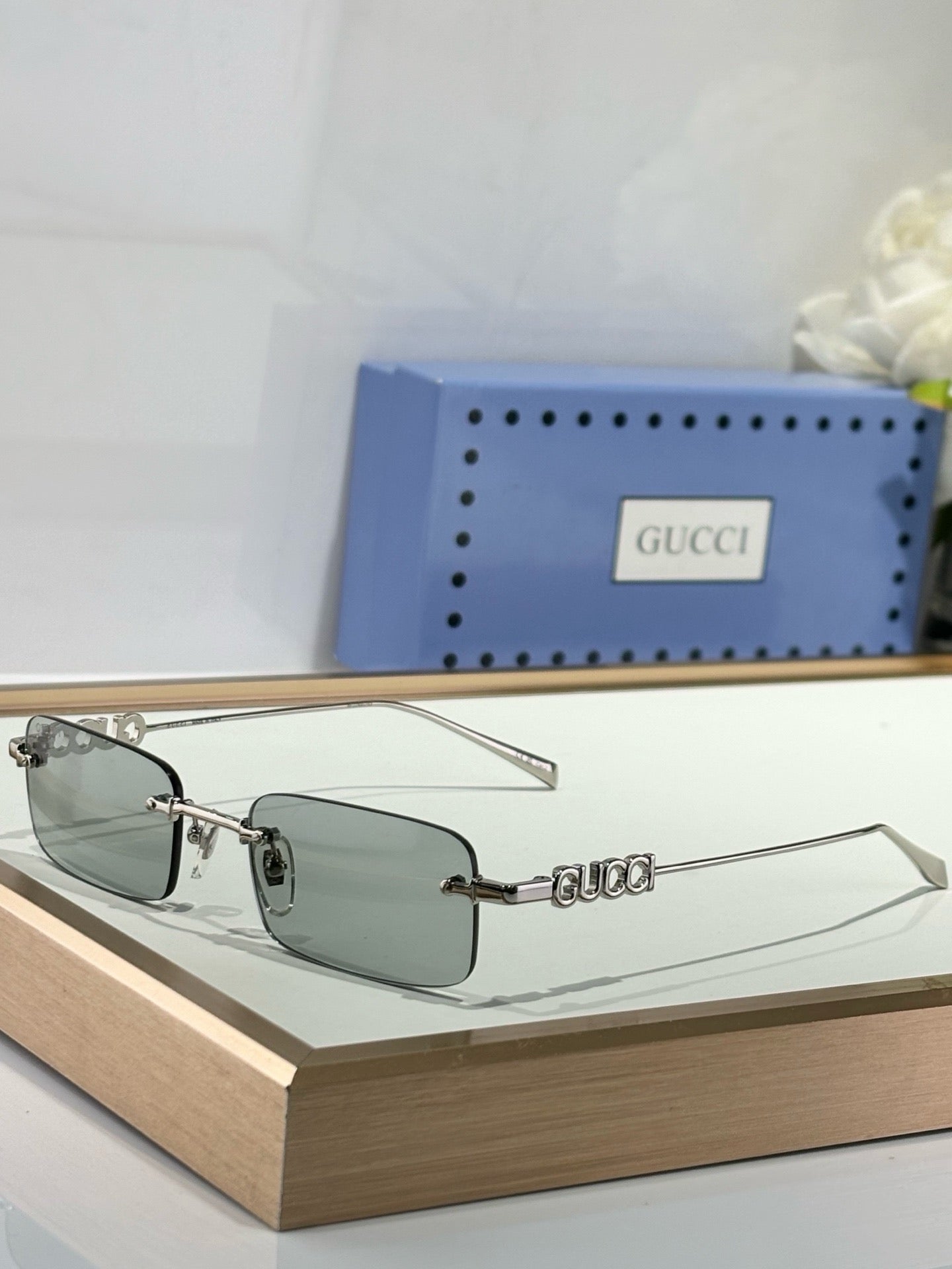 GG* Eyewear SIZE: 52-20-140