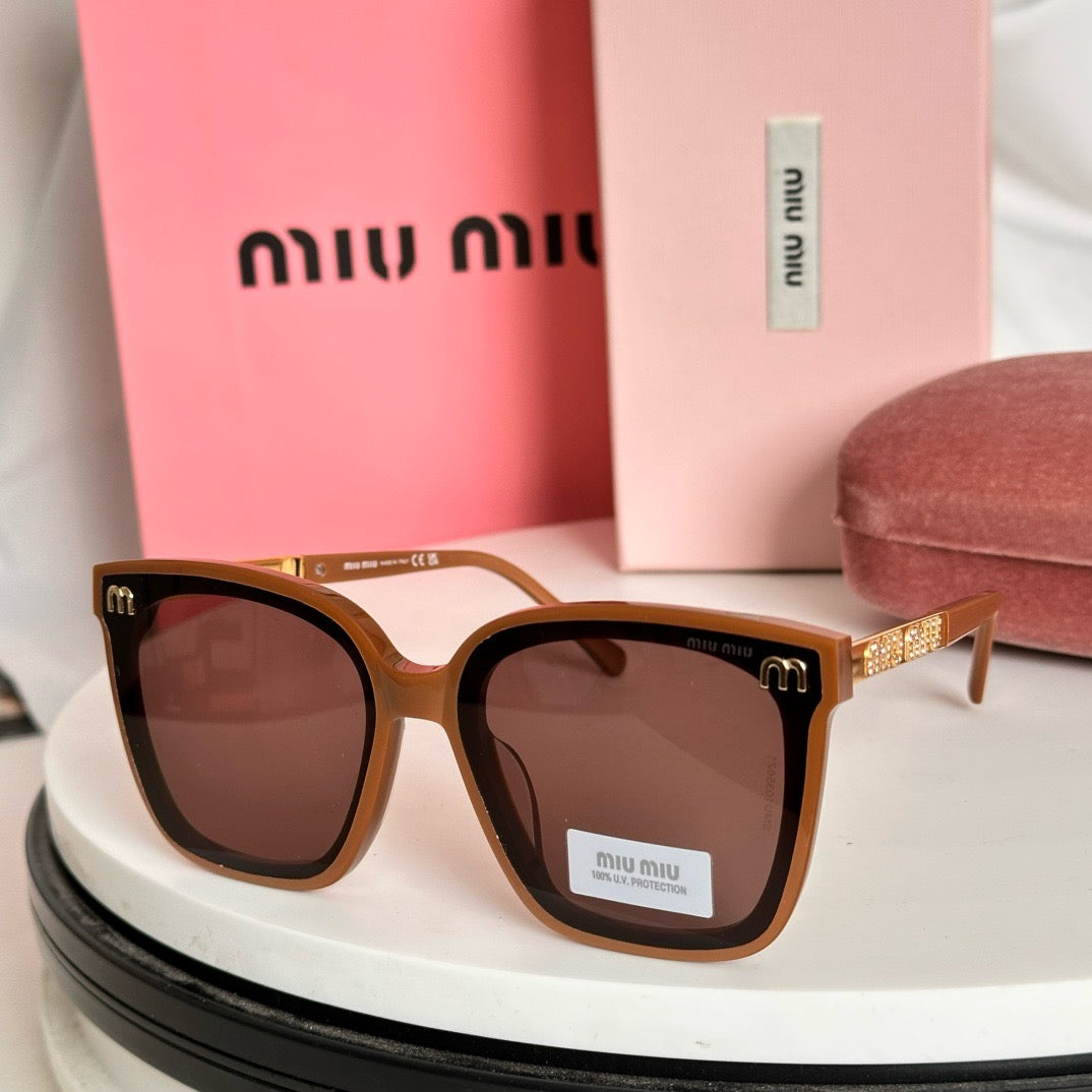 MIU MI* Eyewear SIZE: 64-15-145