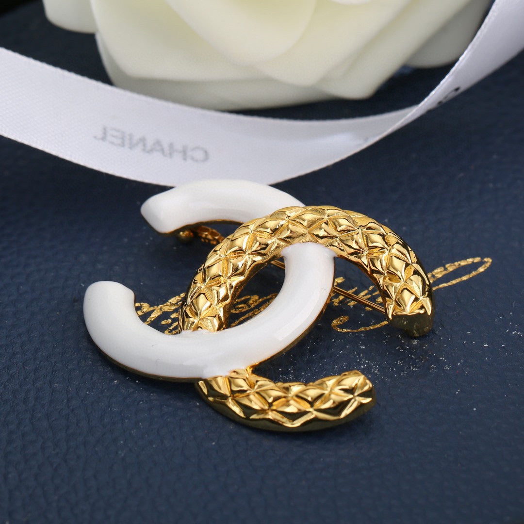 CC new arrival brooch 006