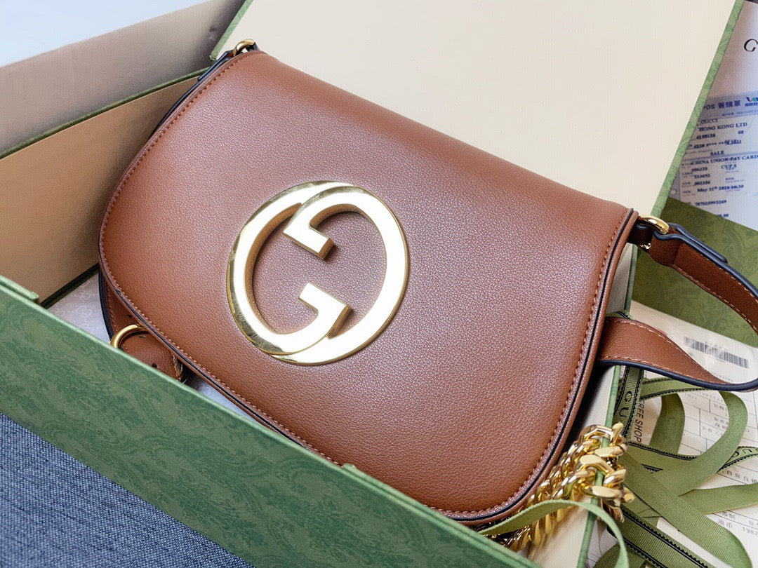 GC490 Blondie Shoulder Bag / 11"W x 6.3"H x 1.6"D