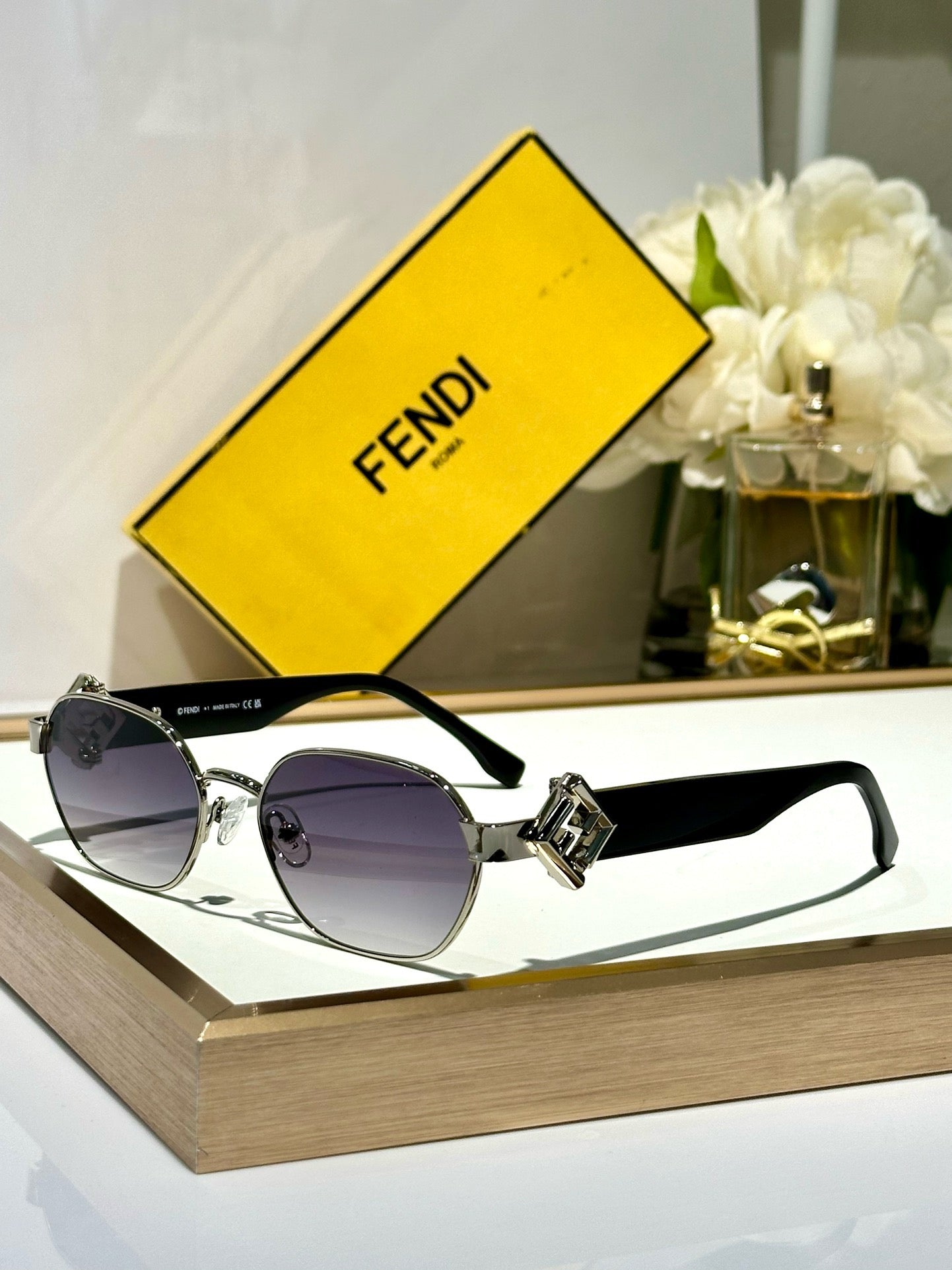 FEND* Eyewear SIZE: 56-19-140