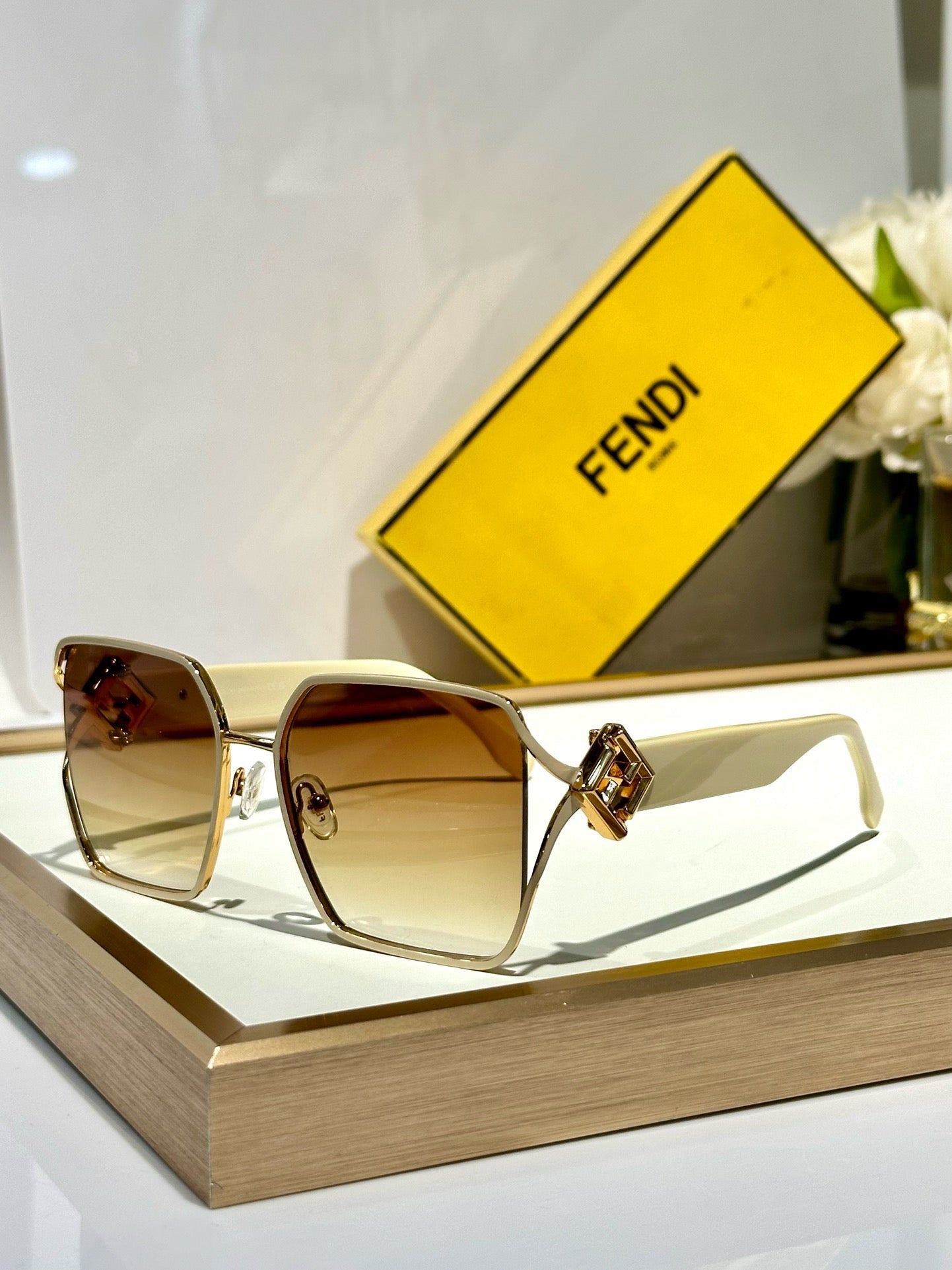 FEND* Eyewear SIZE: 50-21-135