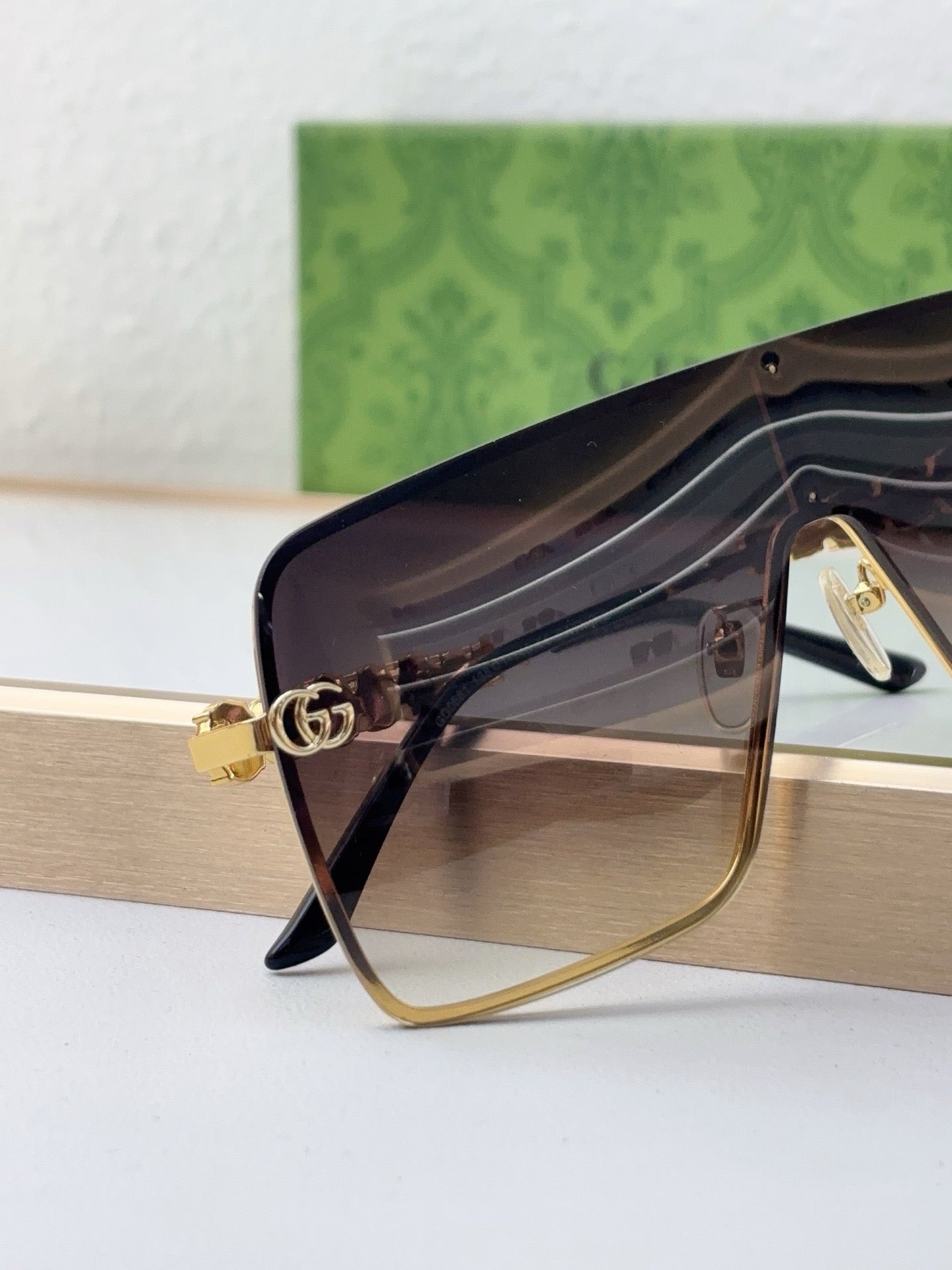 GG* Eyewear SIZE: 138-1-145
