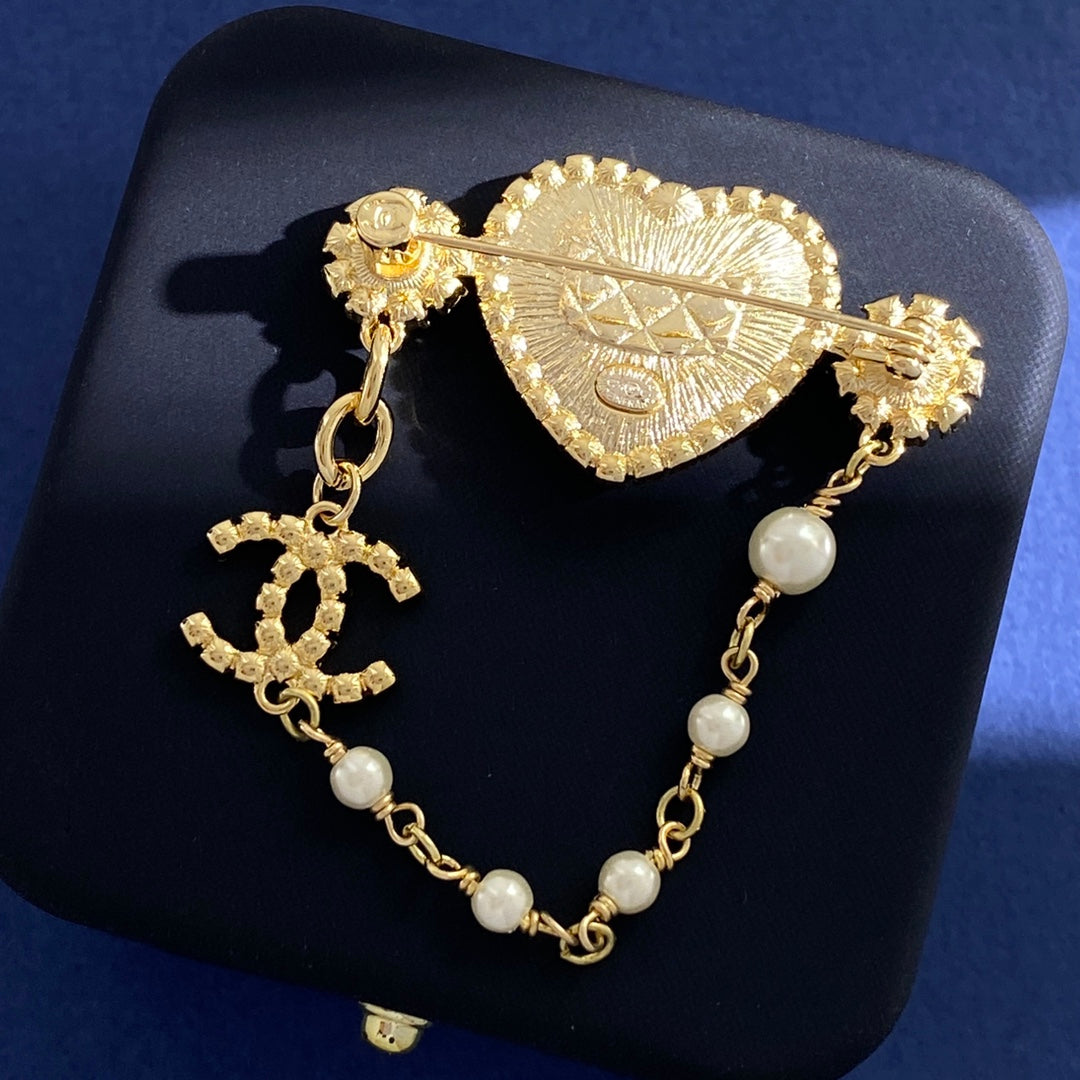 CC new arrival brooch 018