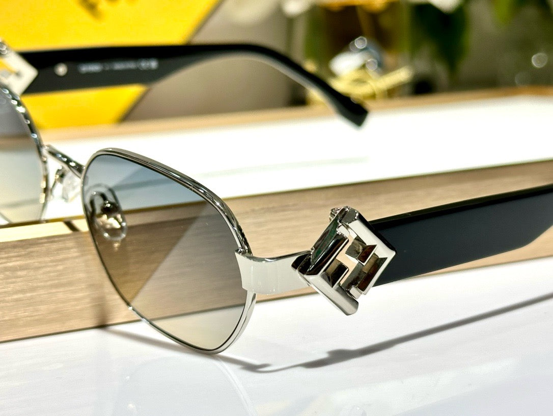 FEND* Eyewear SIZE: 56-19-140