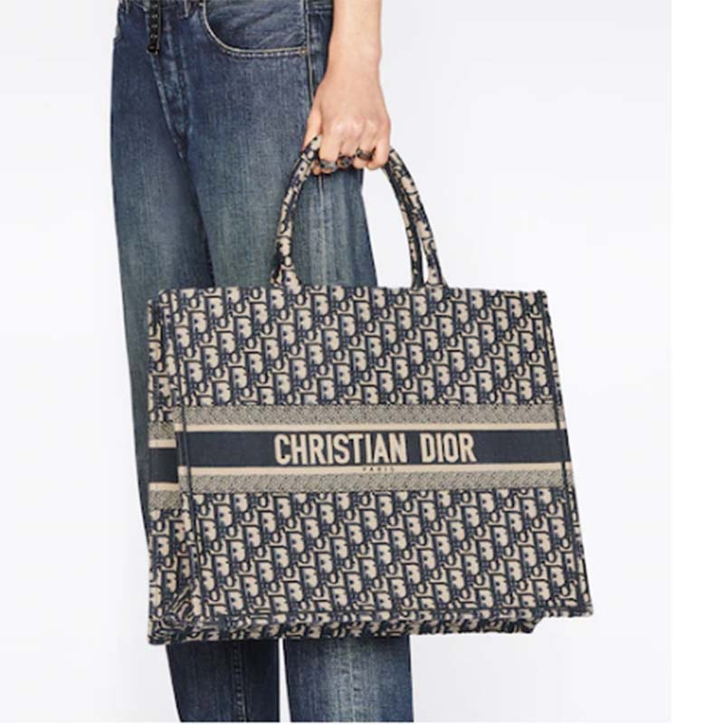 CD Unisex CD Large Book Tote Navy Blue CD Oblique Embroidery