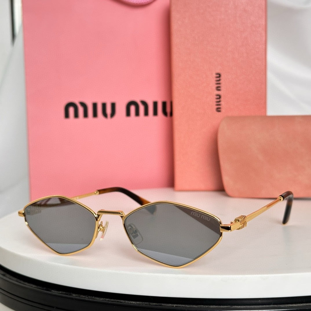 MIU MI* Eyewear SIZE: 56-17-145