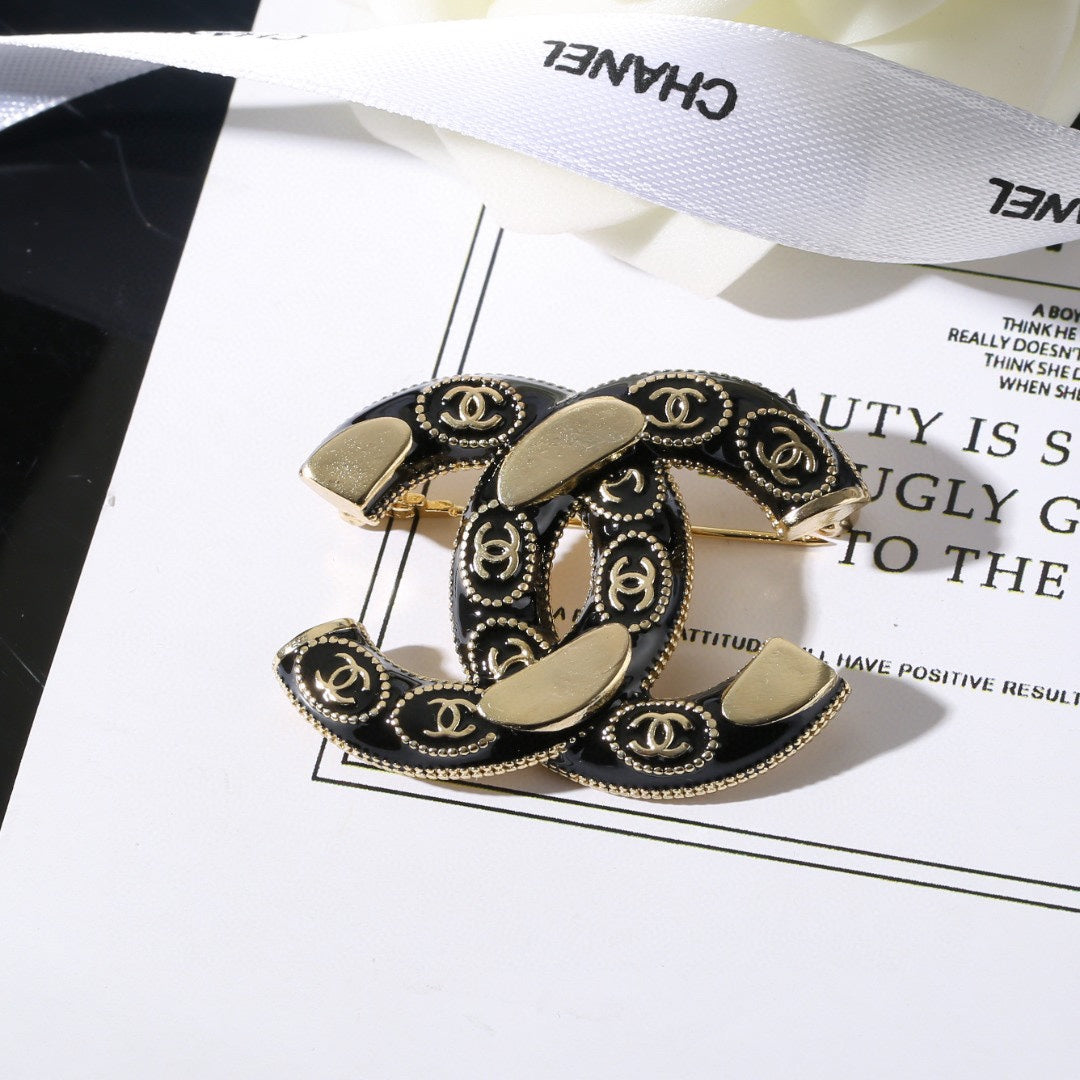 CC new arrival brooch 007