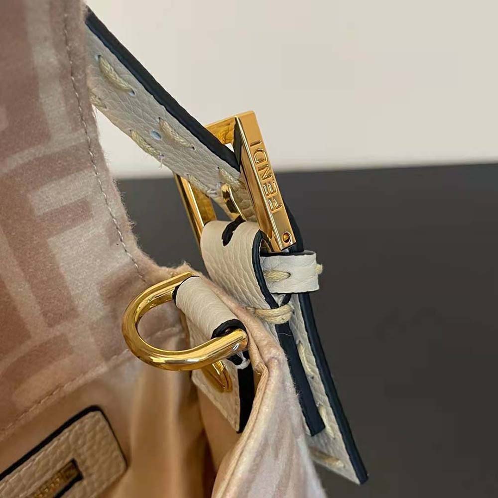 Fd Women Medium Baguette 1997 Beige FF Wool Bag