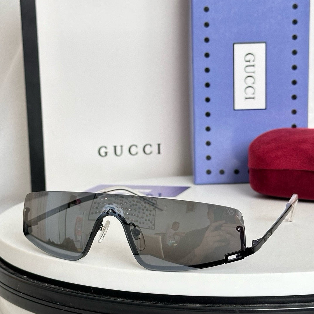 GG* Eyewear SIZE: 99-1-140