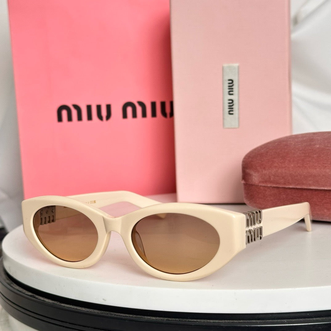 MIU MI* Eyewear SIZE: 53-21-140