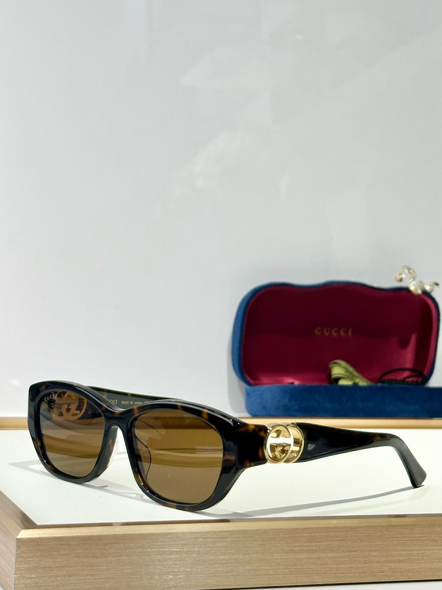 GG* Eyewear SIZE: 56-16-140