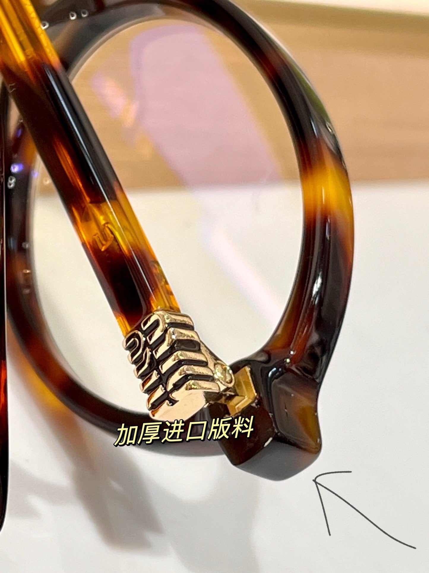 MIU MI* Eyewear SIZE: 50-18-140