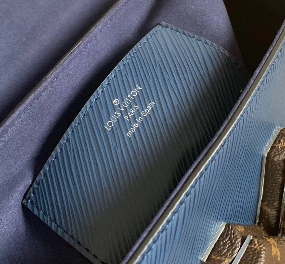 L Twist MM Handle Bag Epi Monogram M52513