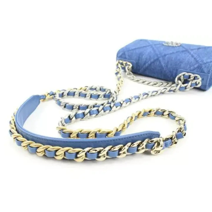 CC Wallet on Chain 22p Silver Gold Quilted 19 Flap Woc S126c49 Blue Denim Cross Body Bag