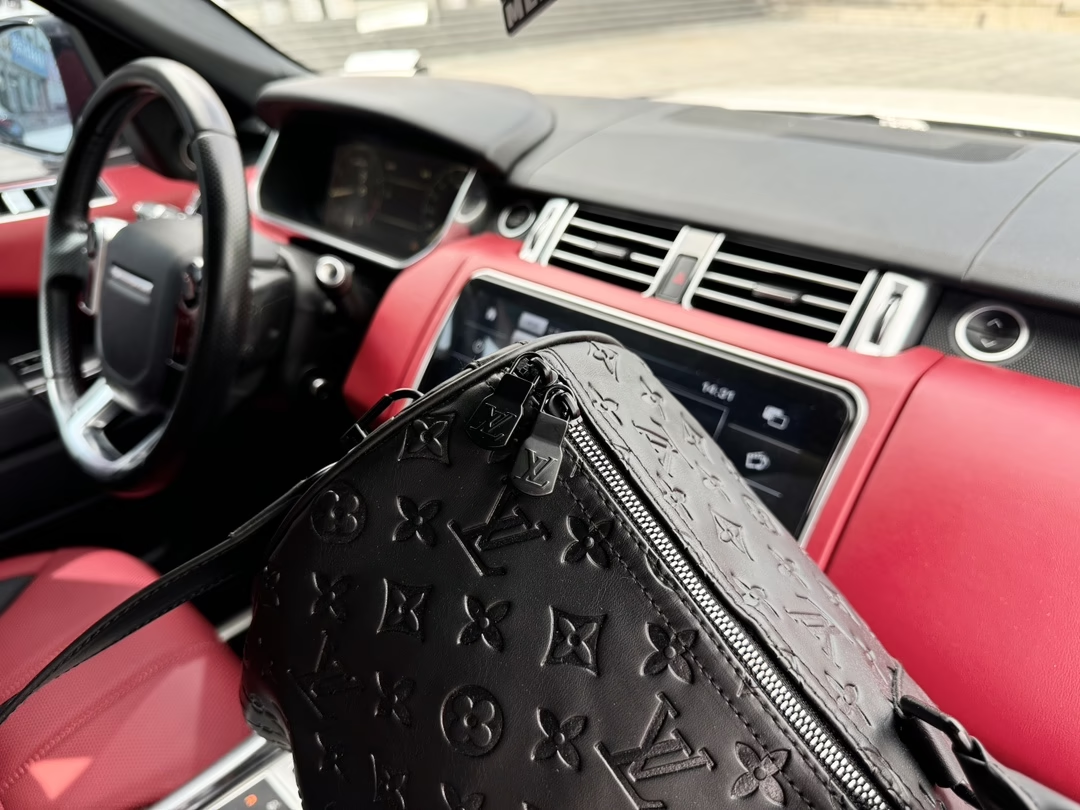 Louis M44810 keepall 50 bag size: 50*23*29 cm