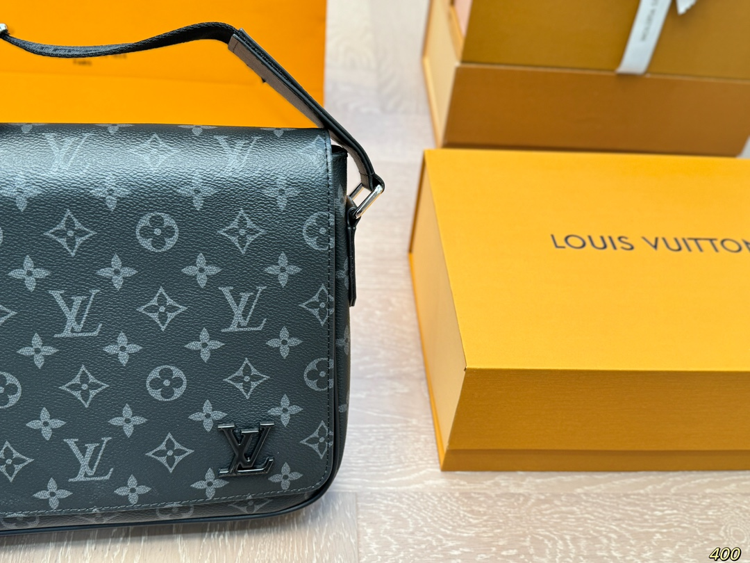 Louis new arrival men and women bag size: 26*21cm