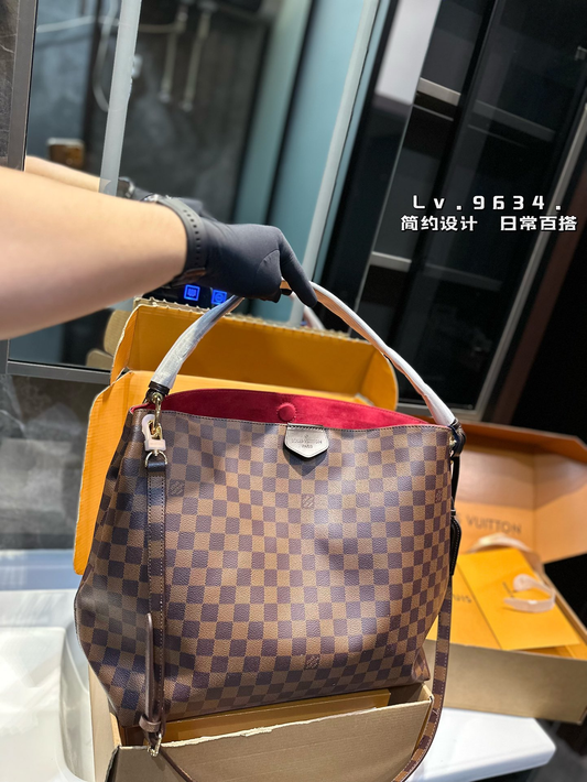 Louis new arrival graceful MM bag 02 size: 36*33 cm