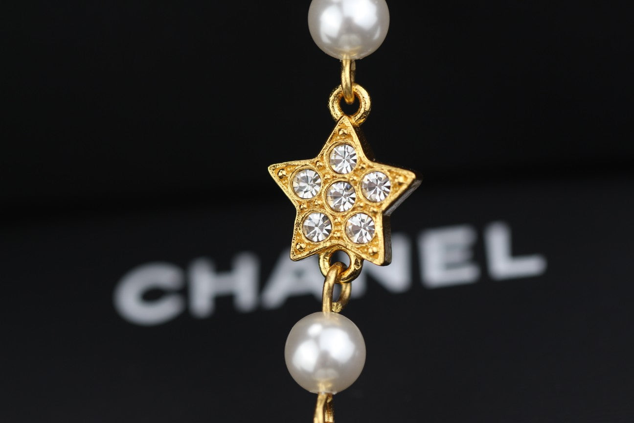 CC Earrings 0030